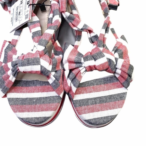 NEW! Zara Ankle wrap Flatforms - Picture 4 of 9